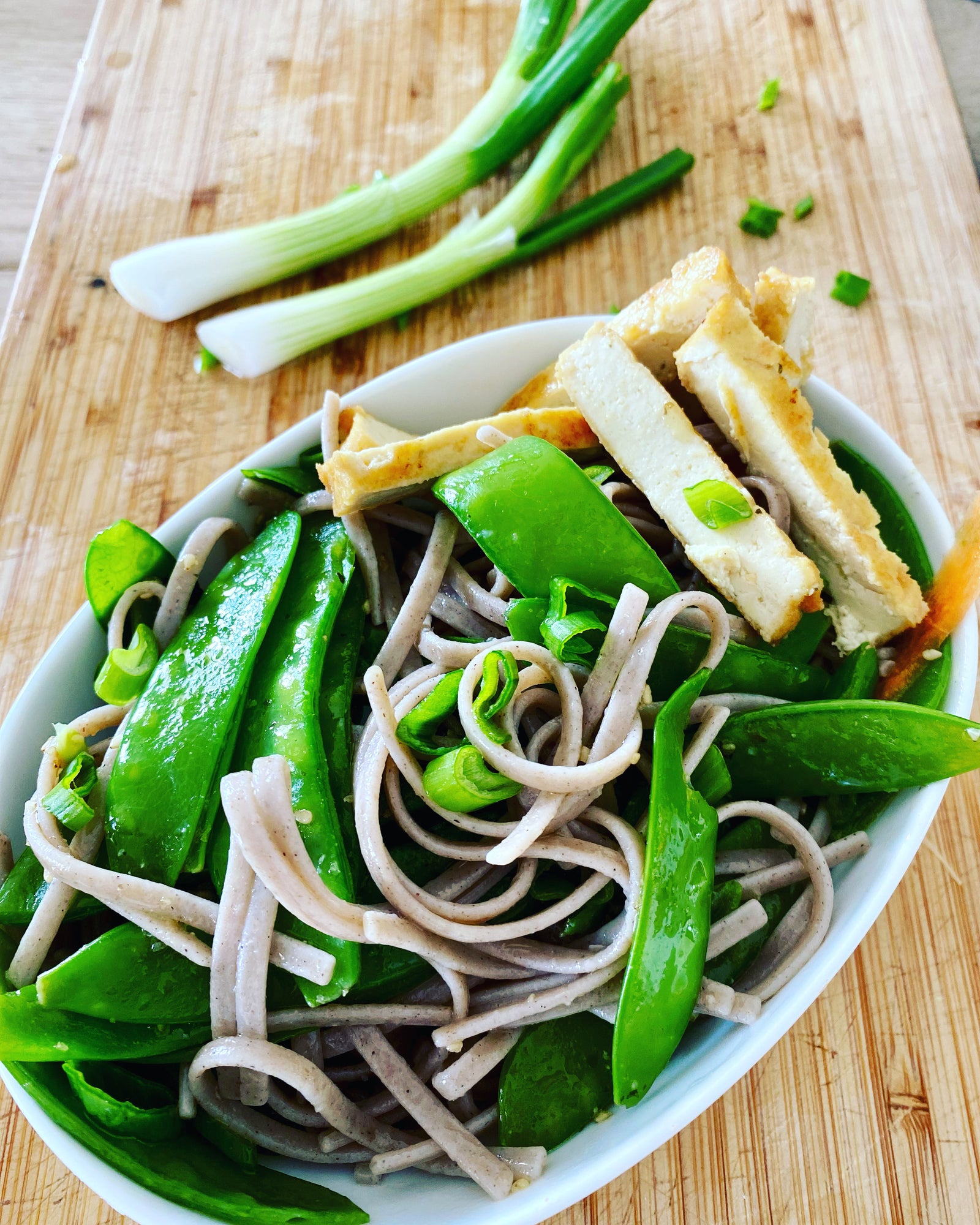 Bol printanier Soba & Tofu